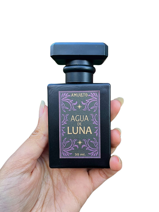 AGUA DE LUNA