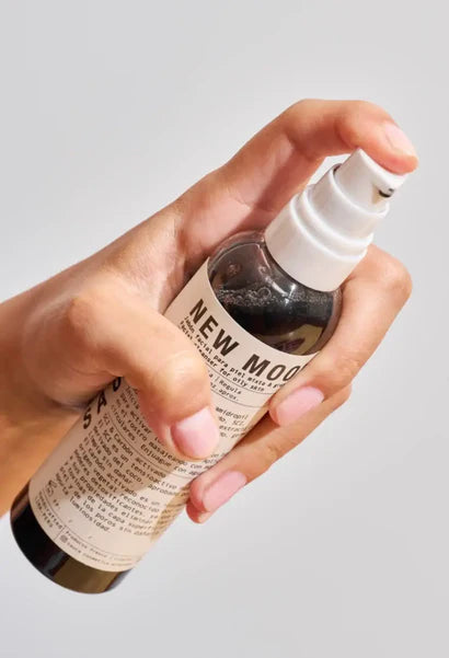 New Moon Jabon Facial